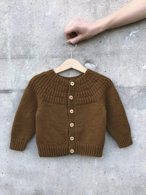 Anker's jacket for kids by PetiteKnit, No 1 yarn kit (ex pattern)